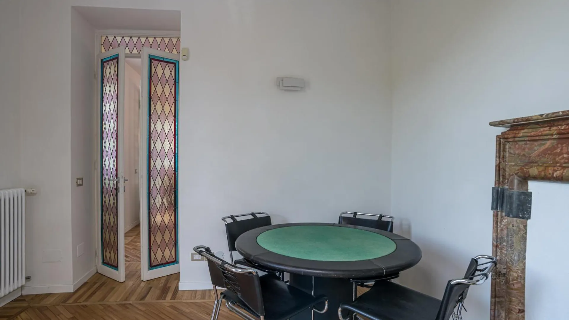 Guest Host - Stylish And Bright Apartment With Private Garden Côme
