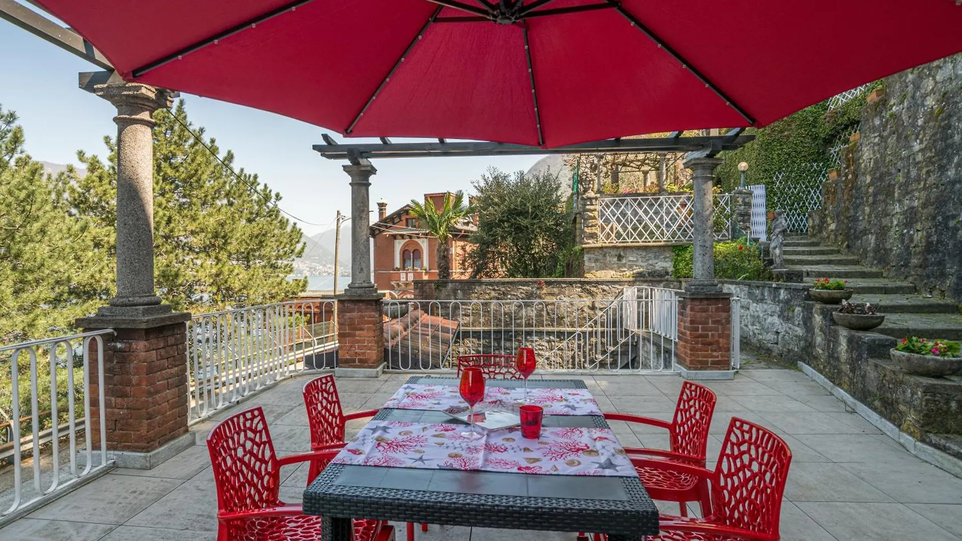Guest Host - Stylish And Bright Apartment With Private Garden Côme